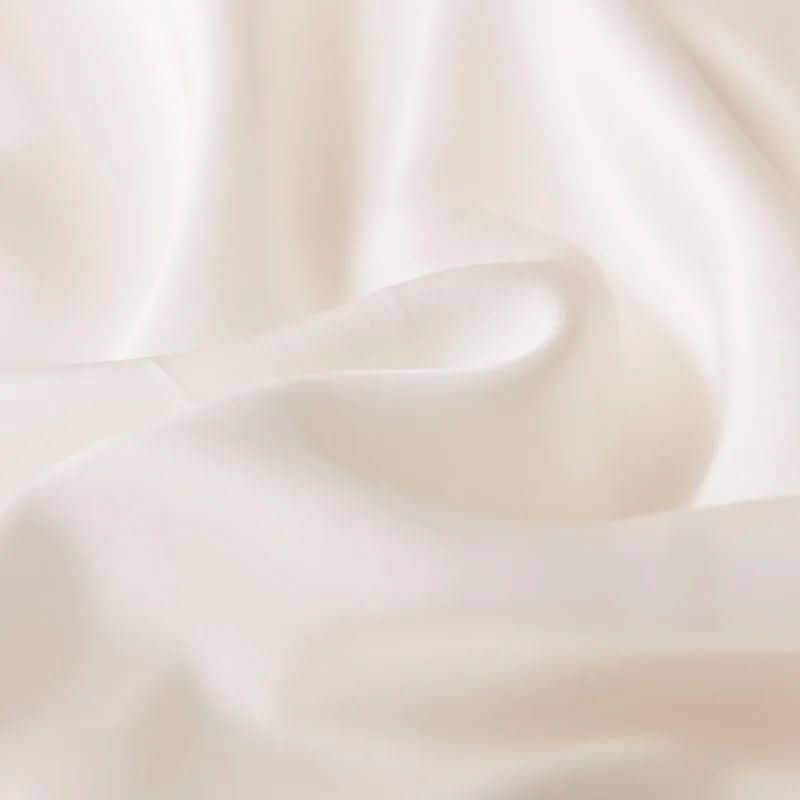 Mulberry silk pillowcase with Tencel for luxurious sleeping comfort