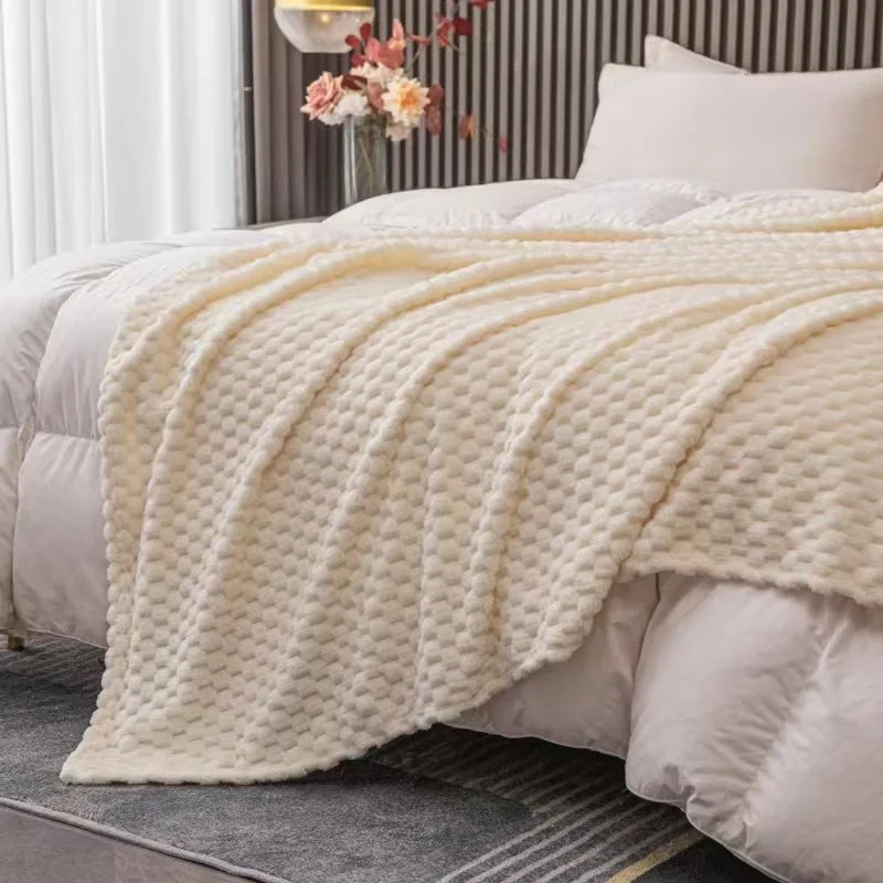 Checked Soft Velvet Blanket Warm Cozy Throw for Couch and Bed