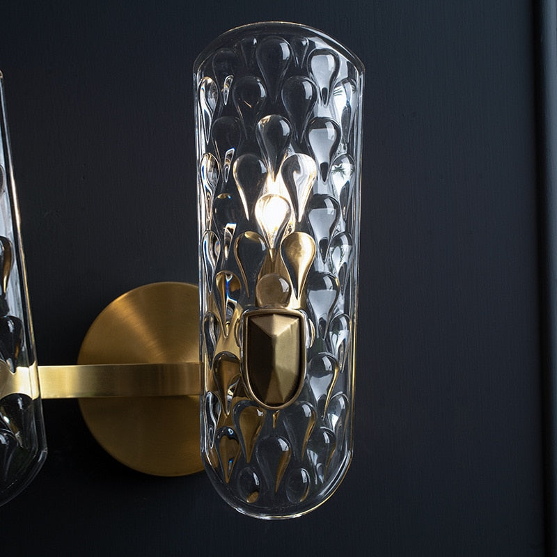 Retro Wall Lamp with Warm Light and Classic Charm