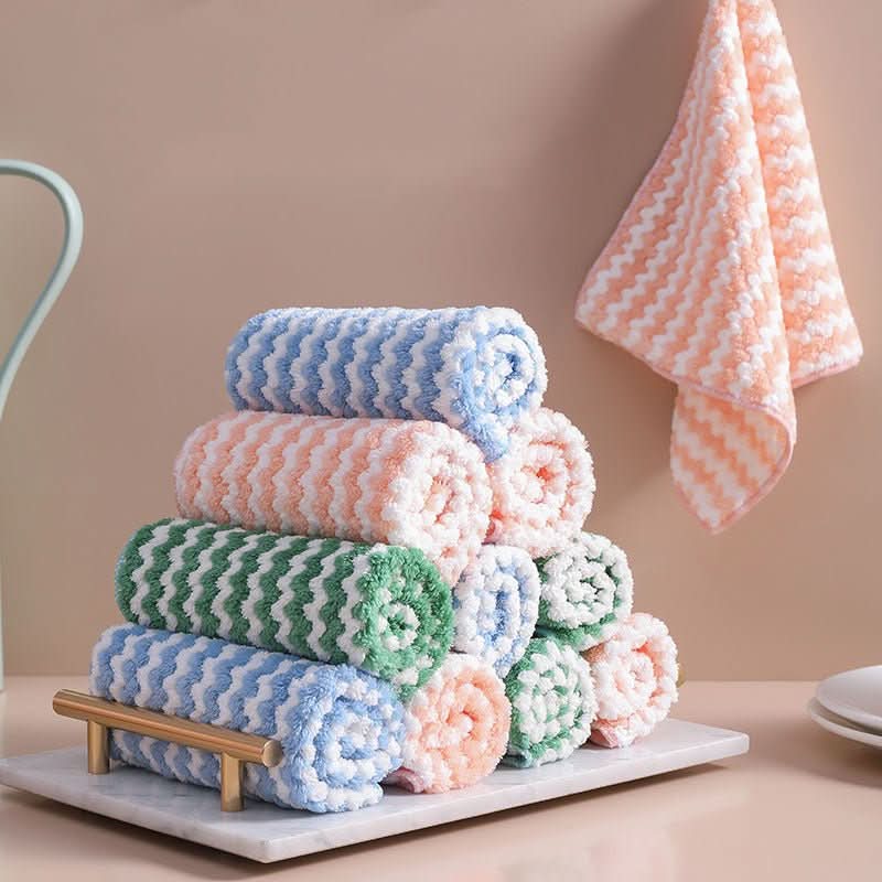 microfibre cleaning cloths made from coral fleece for streak-free cleanliness