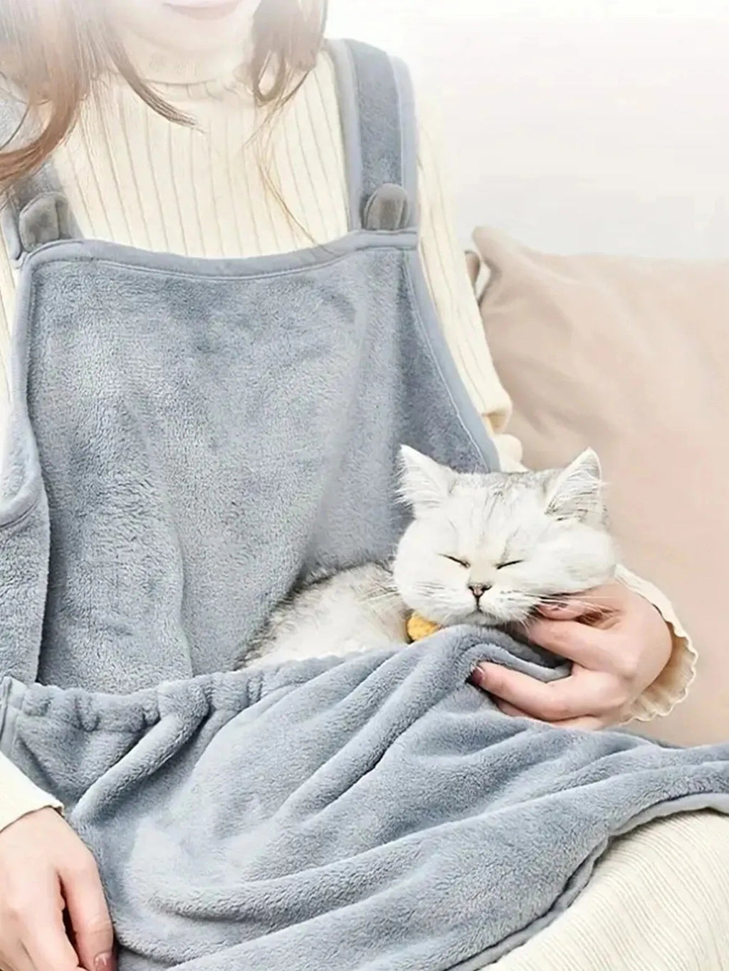 Cat carrier bag with storage bag
