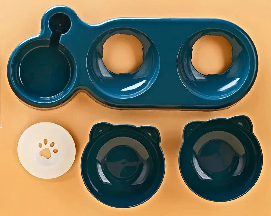 Comfortable meals for purring pets
