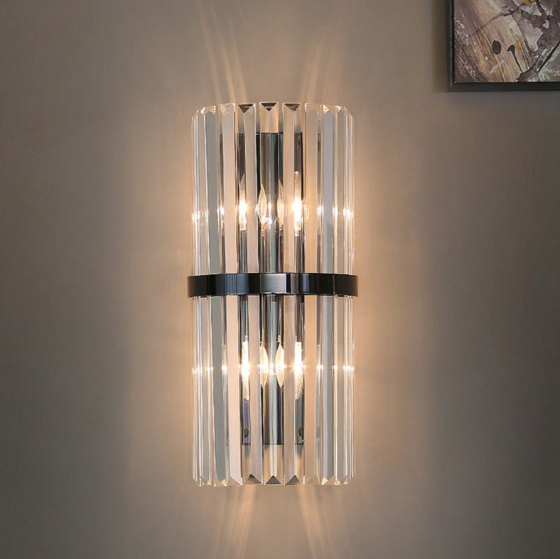 GoldenGleam – Elegant Gold Wall Light with Warm Glow