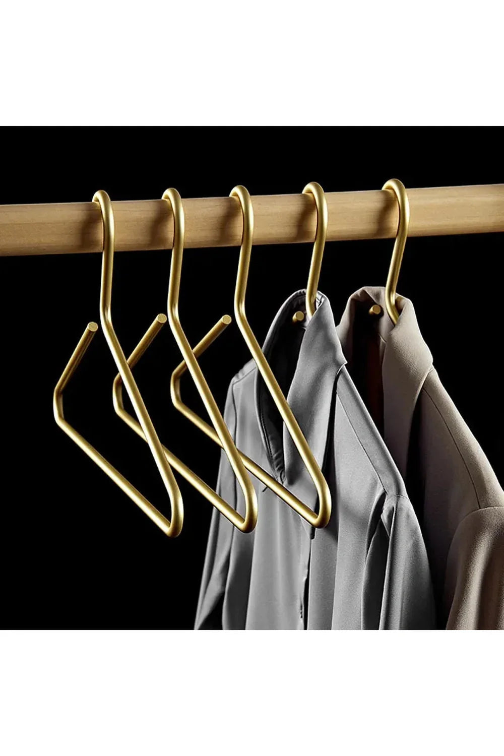 LuxeLine Metal Hanger