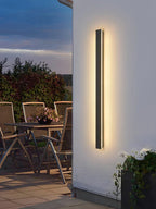 NeroEdge SleekLine Waterproof LED Wall Light – Modern Outdoor Lamp in Black