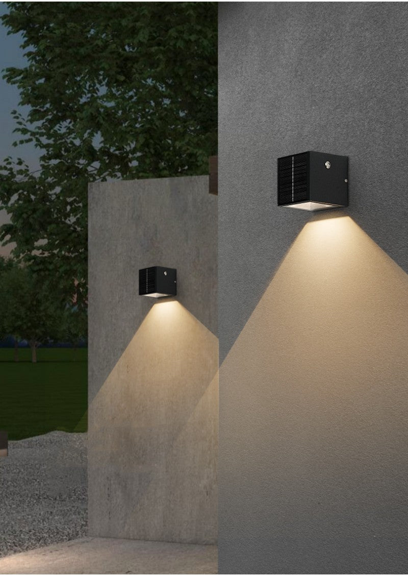 ShineCraft - Sleek Aluminium Wall Lamp