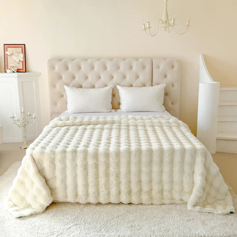 CosyLuxe Plush Blanket Double Layer Extra Thick Soft Rabbit Fur Imitation Easy Care