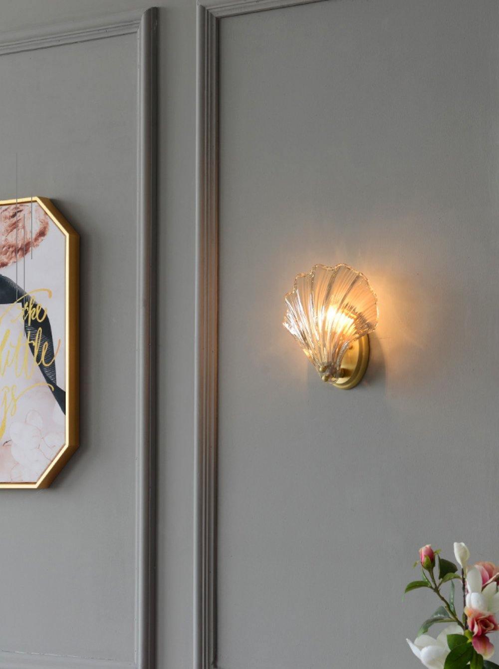 Shell wall lamp - Bring maritime elegance into your home