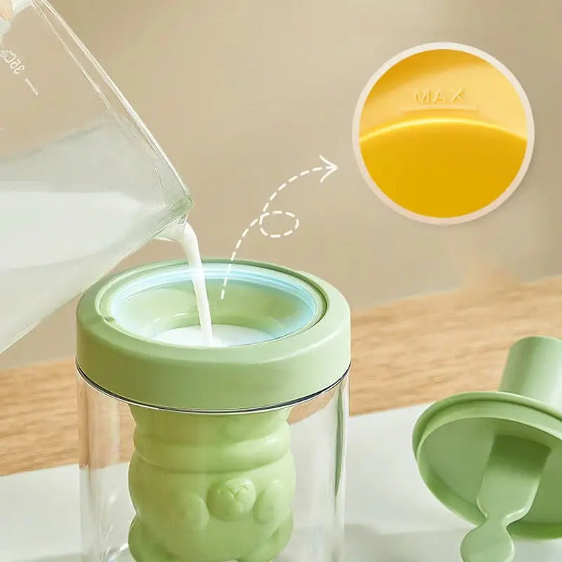 Silicone mold for homemade ice – clean & child easy
