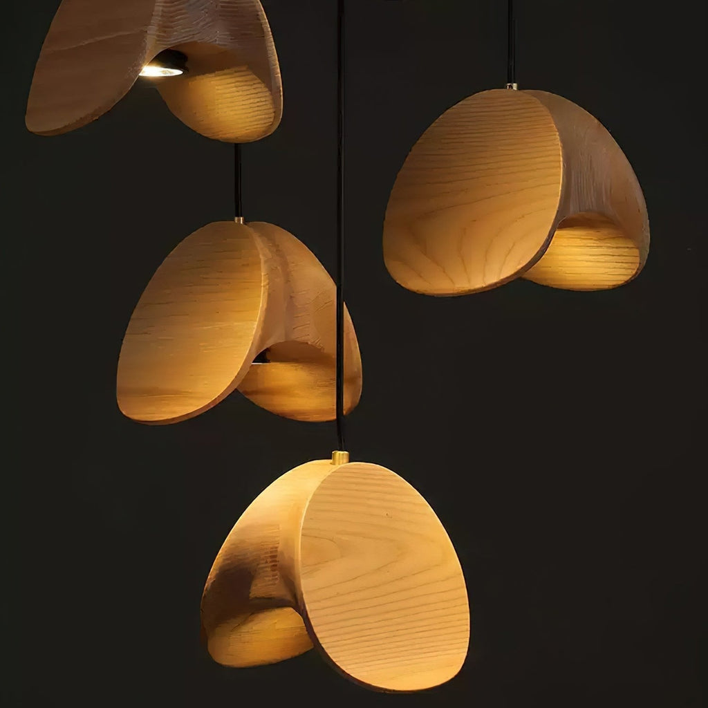 Pendant Lamp with a Simple, Elegant Look