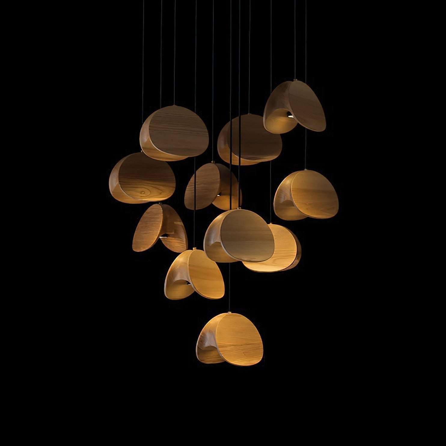 Pendant Lamp with a Simple, Elegant Look