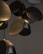 Pendant Lamp with a Simple, Elegant Look