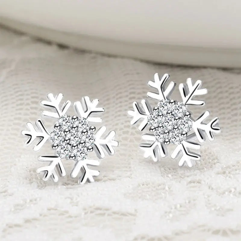 Aureline Sneeuwvlok Oorbellen – Elegante Zirkon Charme Oorbellen, Transparante Glans & Perfect Cadeau voor de Feestdagen