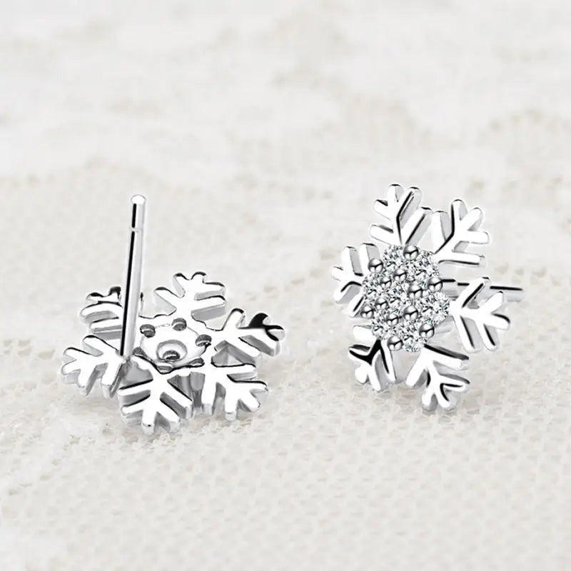 Aureline Sneeuwvlok Oorbellen – Elegante Zirkon Charme Oorbellen, Transparante Glans & Perfect Cadeau voor de Feestdagen