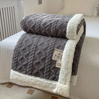 Luxurious Cuddly Blanket for Every Season