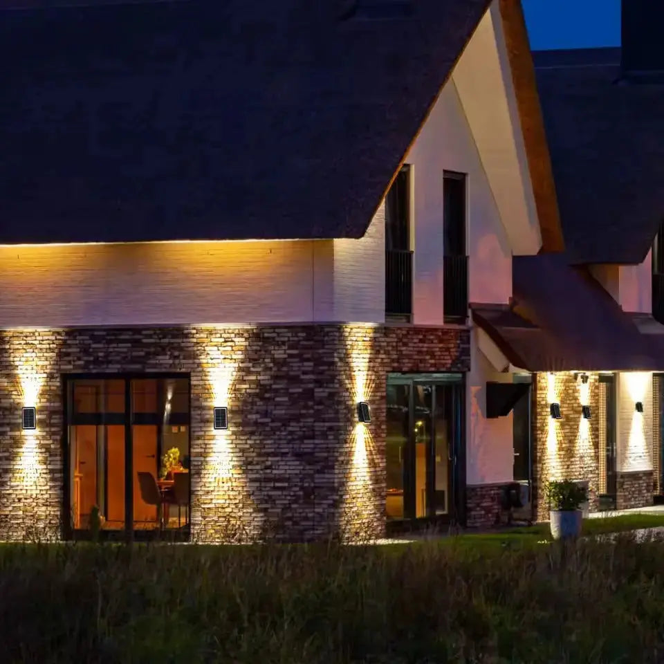 Solar-LED-Wall light with color choice – Weatherproof & Atmospheric