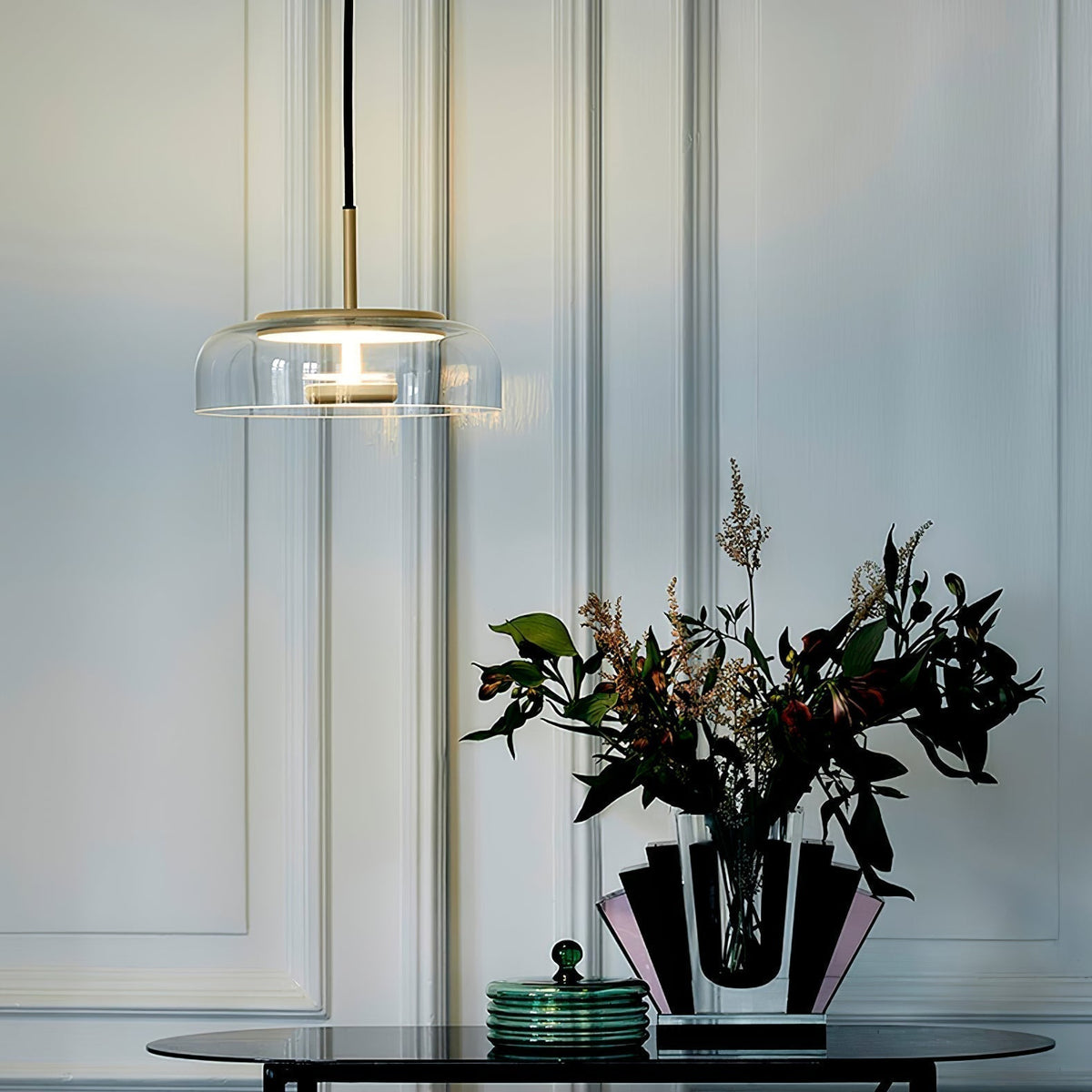 Brass and Glass LED Pendant Lamp with 23 cm × 20 cm Dimensions