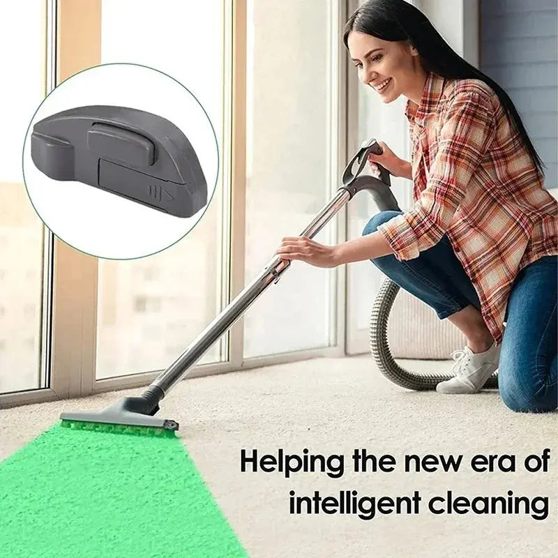 Dust indicator lamp for spotless cleaning