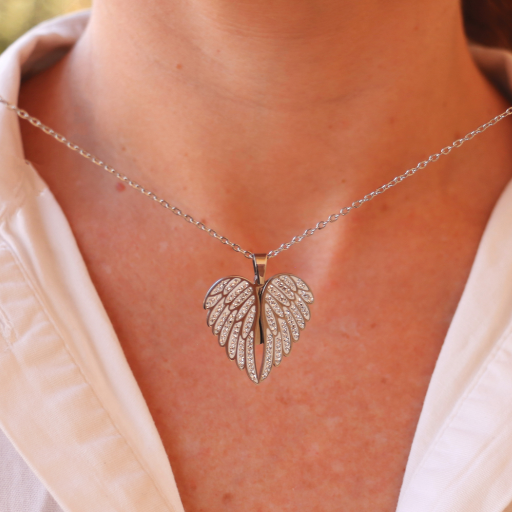 Engelenhart Necklace – Refined Jewelry with Engraving in Gold or Silver
