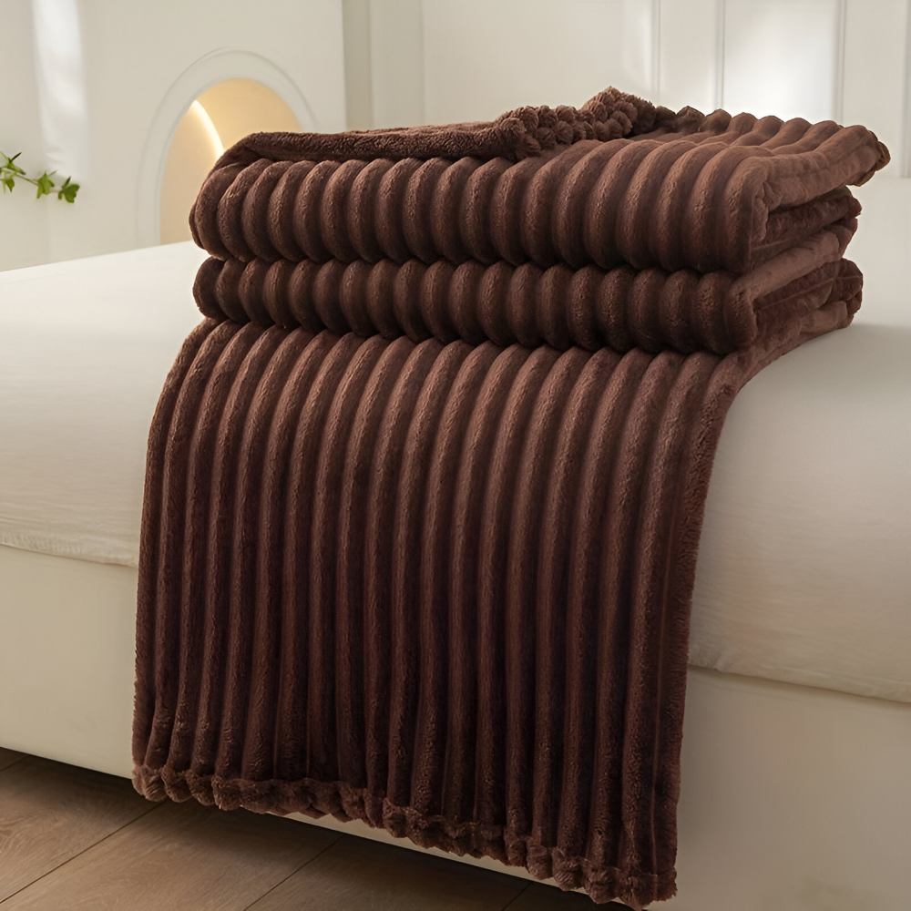 CosyLoom Plaid | Soft Ribbed Fleece Blanket | Breathable & Fluffy | For All Seasons