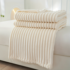 CosyLoom Plaid | Soft Ribbed Fleece Blanket | Breathable & Fluffy | For All Seasons