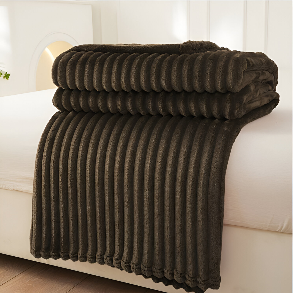 CosyLoom Plaid | Soft Ribbed Fleece Blanket | Breathable & Fluffy | For All Seasons