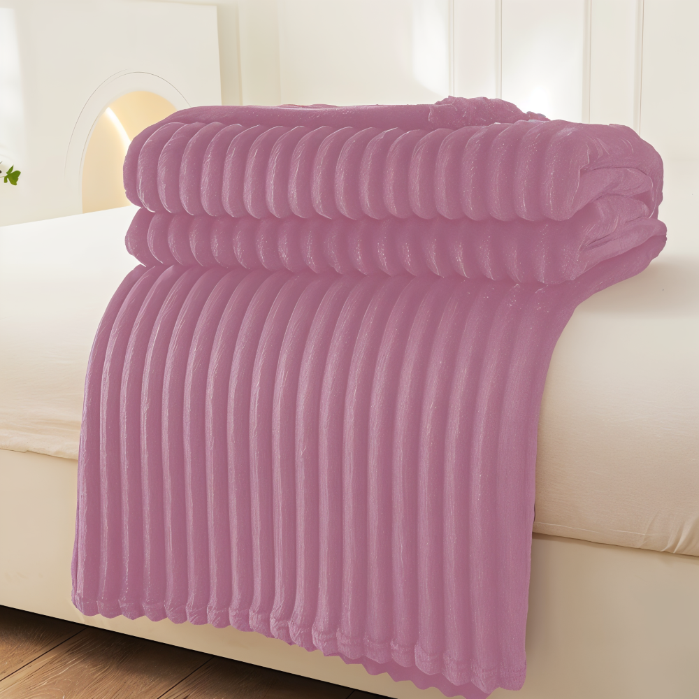 CosyLoom Plaid | Soft Ribbed Fleece Blanket | Breathable & Fluffy | For All Seasons