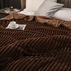 CosyLoom Plaid | Soft Ribbed Fleece Blanket | Breathable & Fluffy | For All Seasons