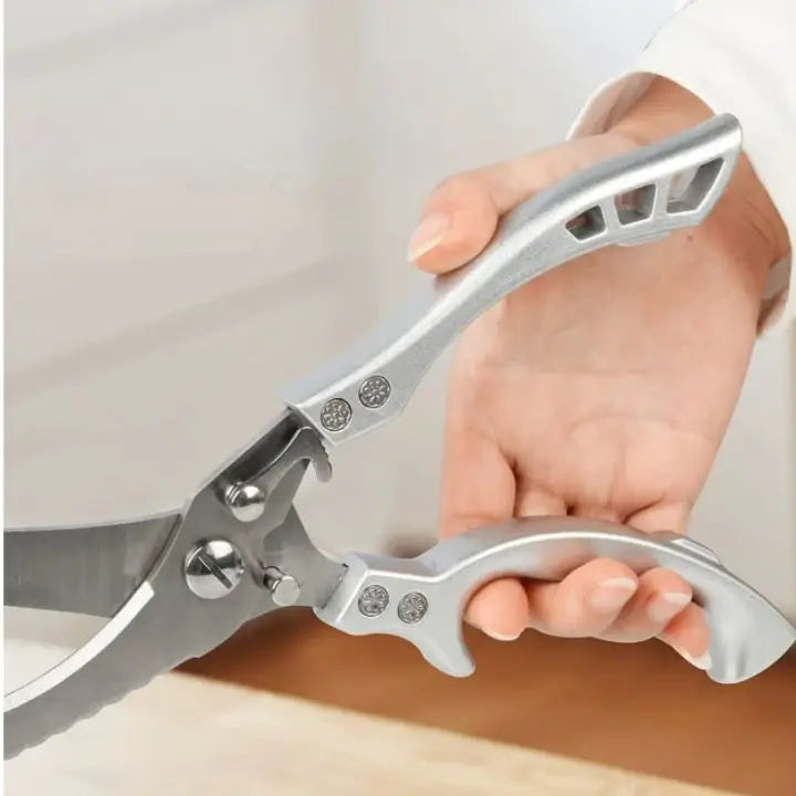 Super strong kitchen scissors – stainless steel & effortless cutting