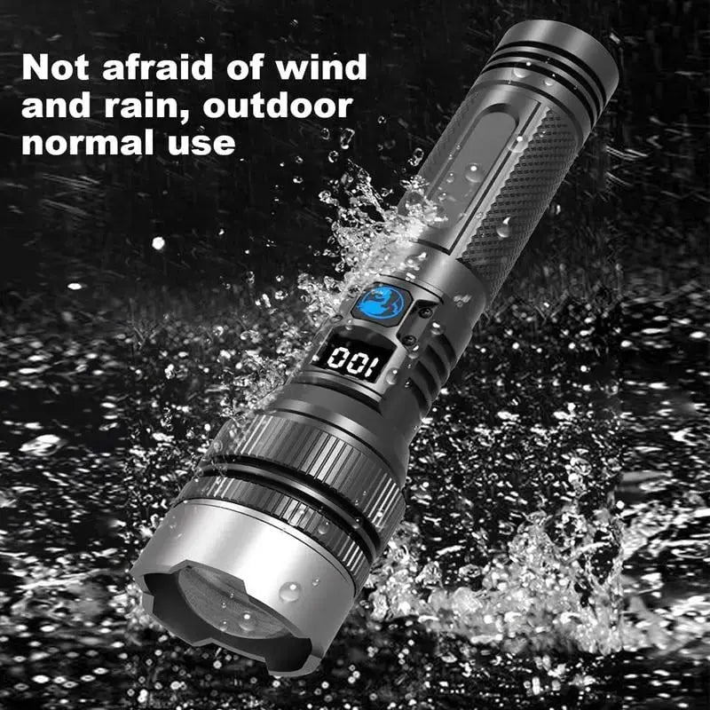 Survival LED flashlight with emergency power function – Safe through any situation