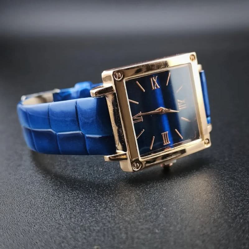 Square Watch with Natural Wood Pattern Dial