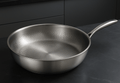 PREMIUM PAN - High-quality titanium pan without coating for all hob types