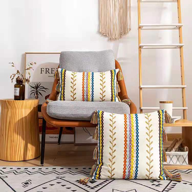 Textured Tassel Pillowcase
