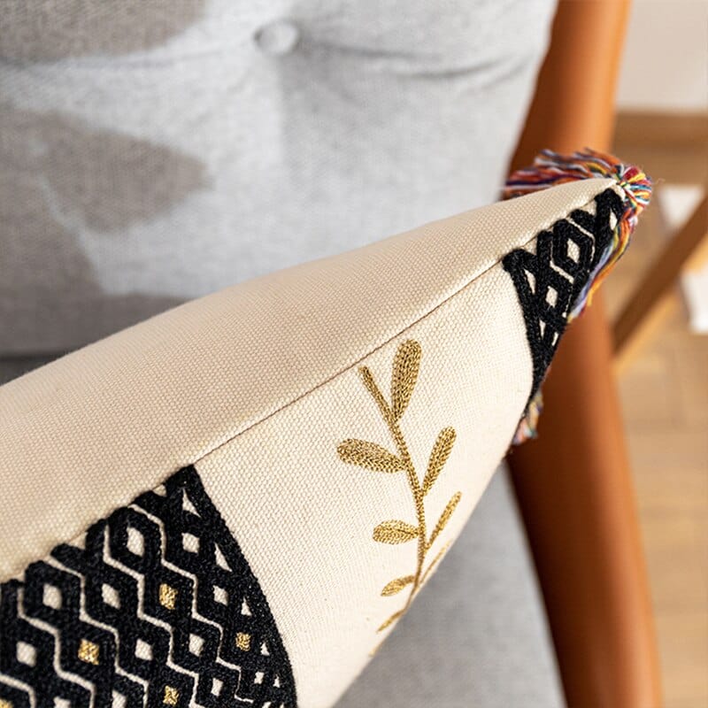 Textured Tassel Pillowcase