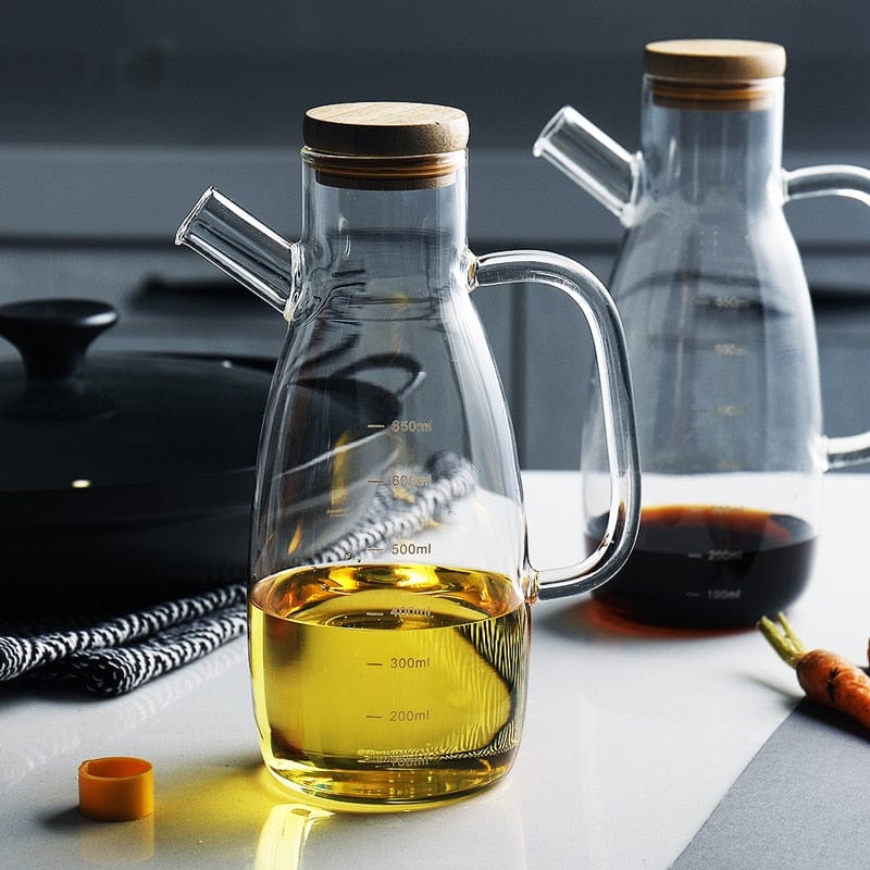 Transparent glass oil bottle with handle