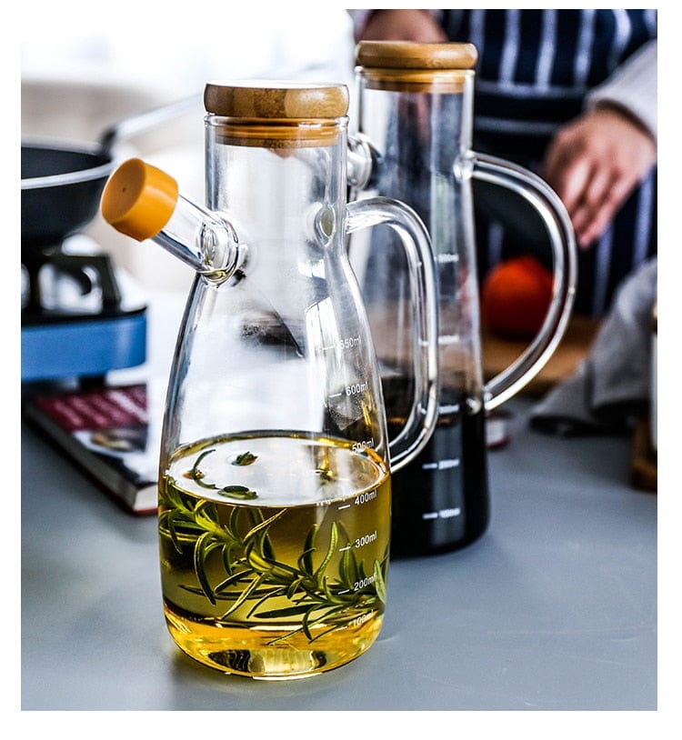 Transparent glass oil bottle with handle