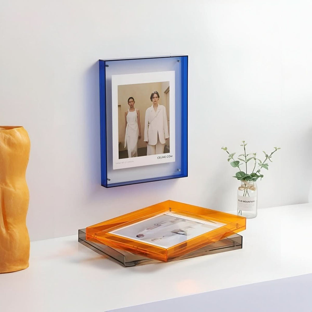 Transparent acrylic picture frame for modern picture presentation