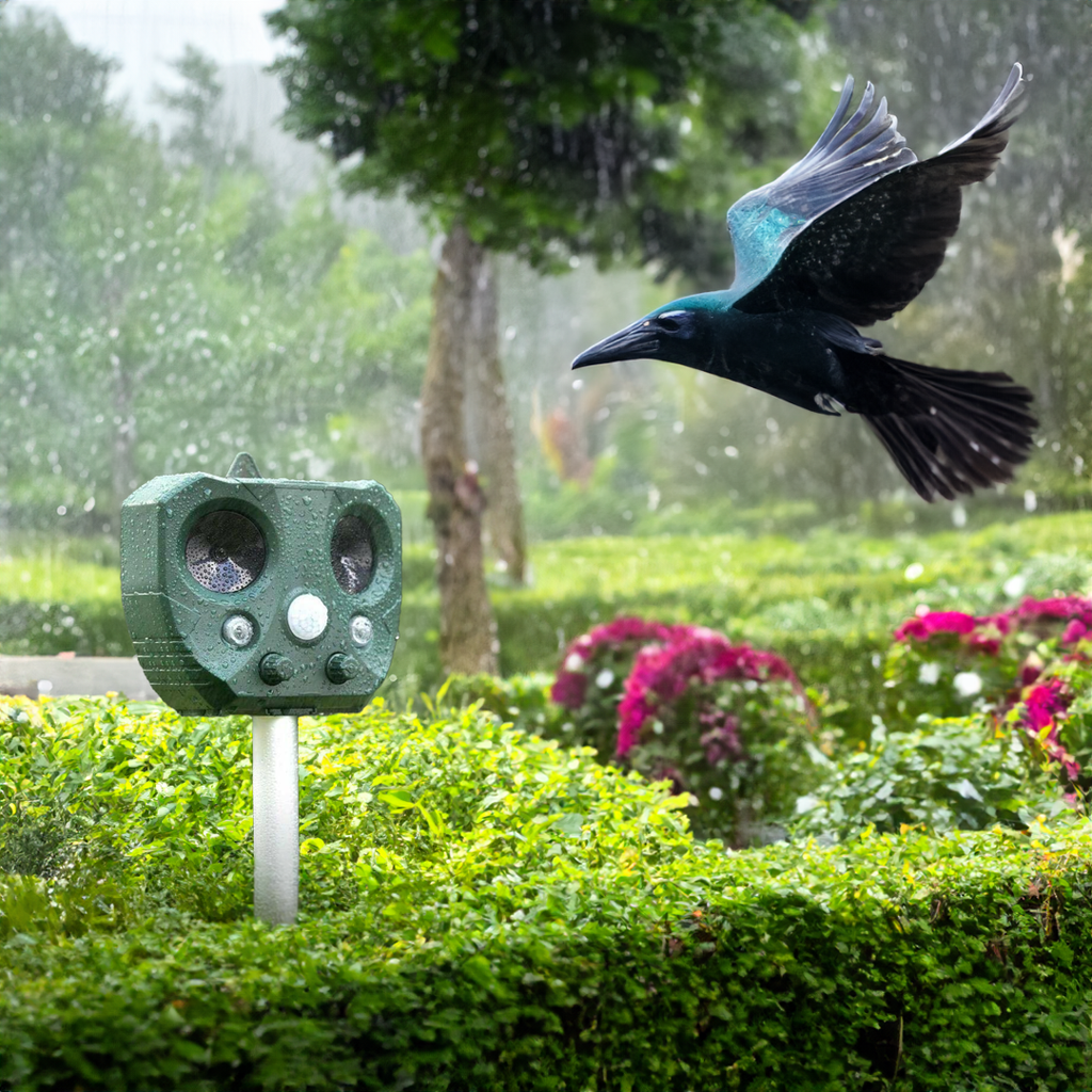 Effective Pest Repeller – Solar Ultrasonic Animal Deterrent for Garden