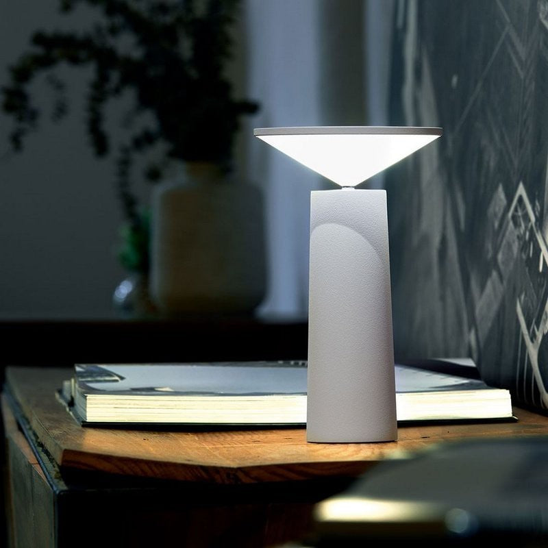 InfiNight - Modern table lamp with touch sensor | Dimmable brightness
