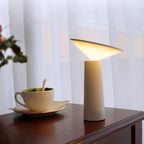 InfiNight - Modern table lamp with touch sensor | Dimmable brightness