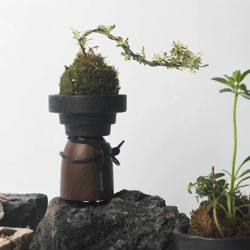 MoltenStill Candle Holder