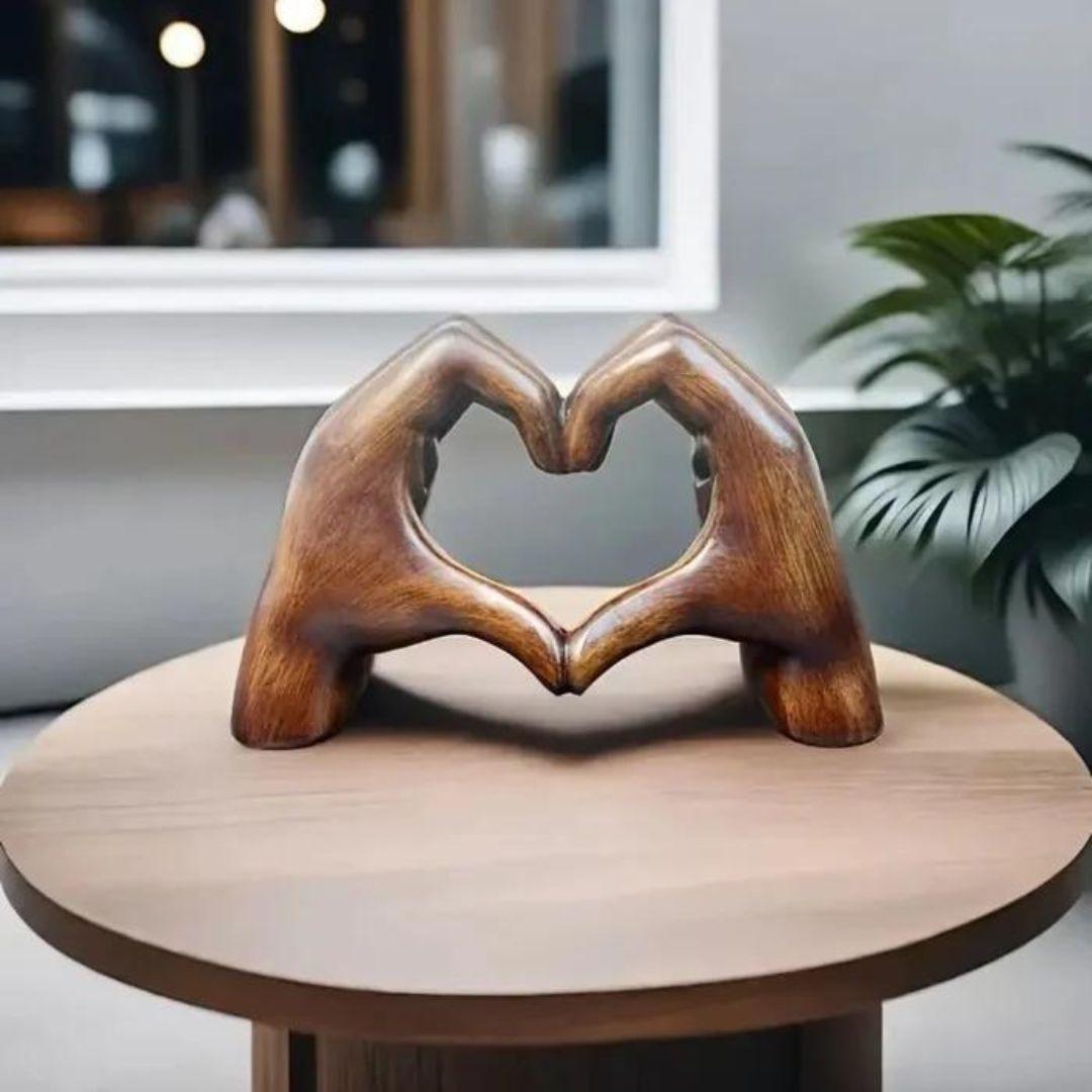 LoveSculpt Handcrafted Heart Decoration – Symbol of Love & Connection for Home Decor