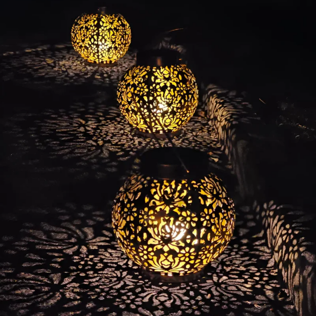 Weatherproof LED Solar Hanging Light for the Garden