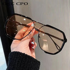 Square women's sunglasses with UV400 & colour change lenses