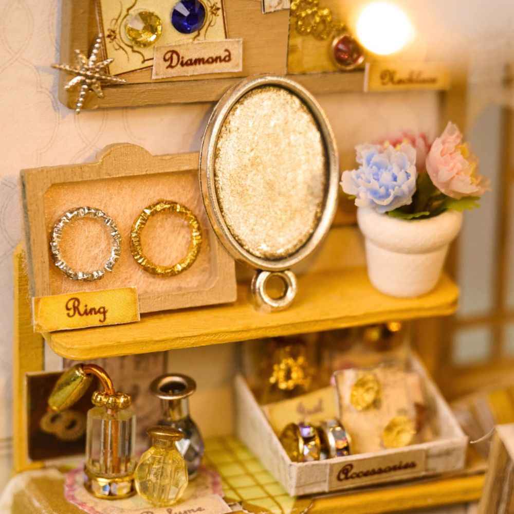 Vitrine's Tale DIY Mini House Kit l DIY Miniature Kit