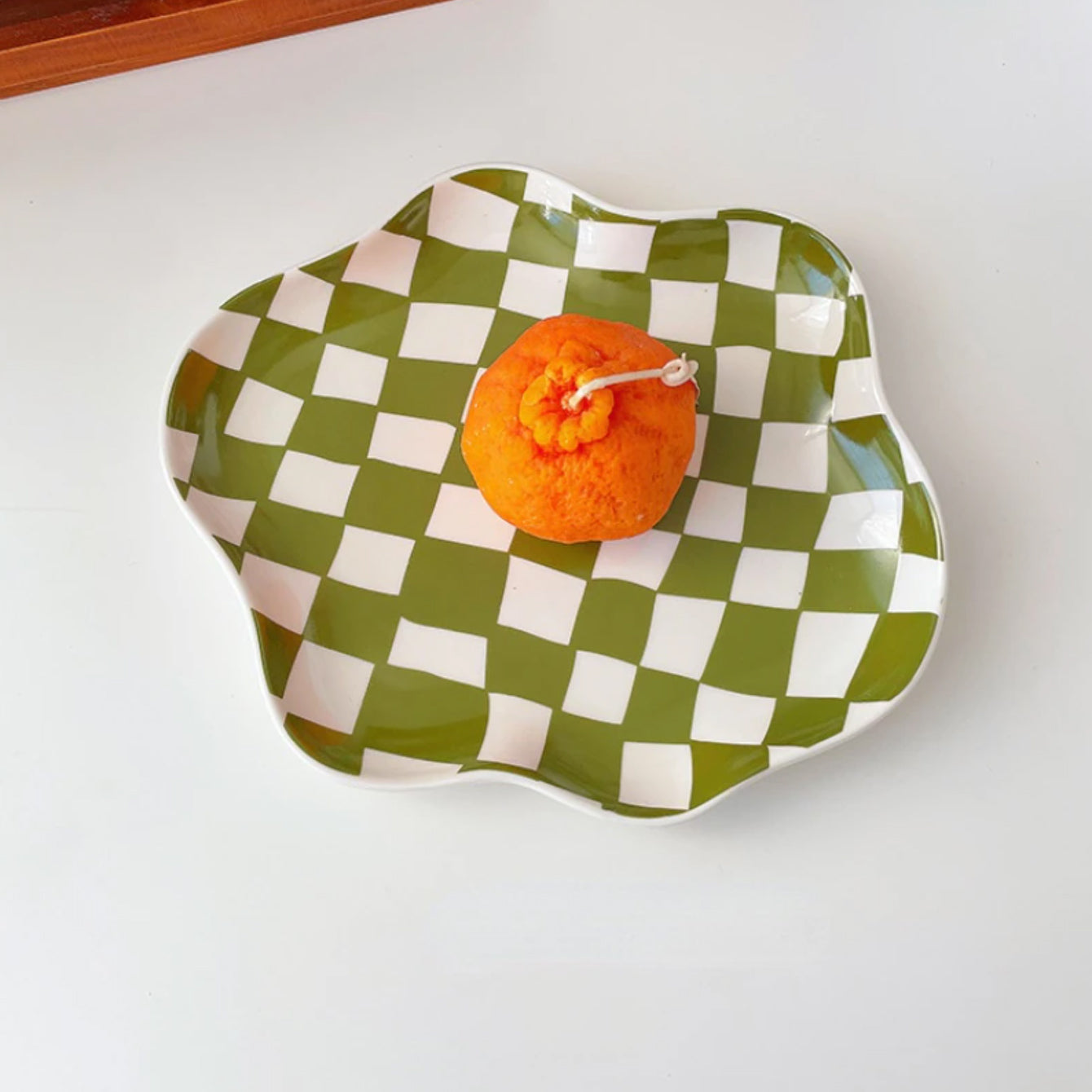 Wavy Edge Checkerboard Tray - Black, Green