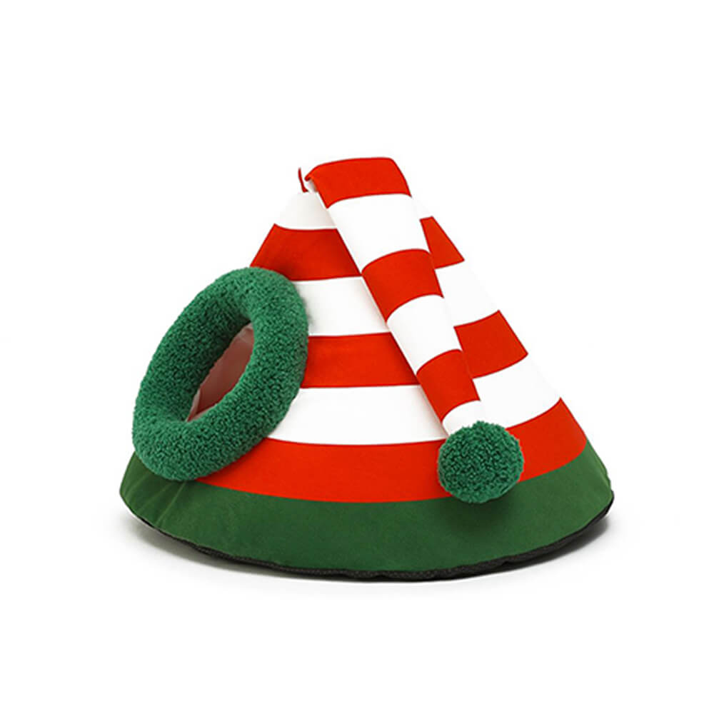 Soft Christmas Cat Bed for Festive Living Spaces