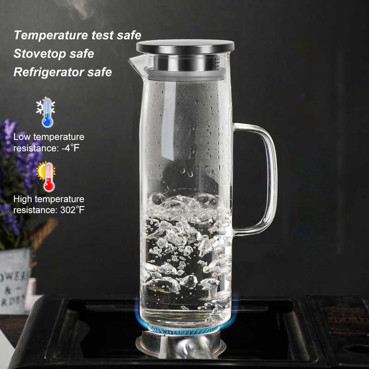 Cylindrical heat-resistant glass jug