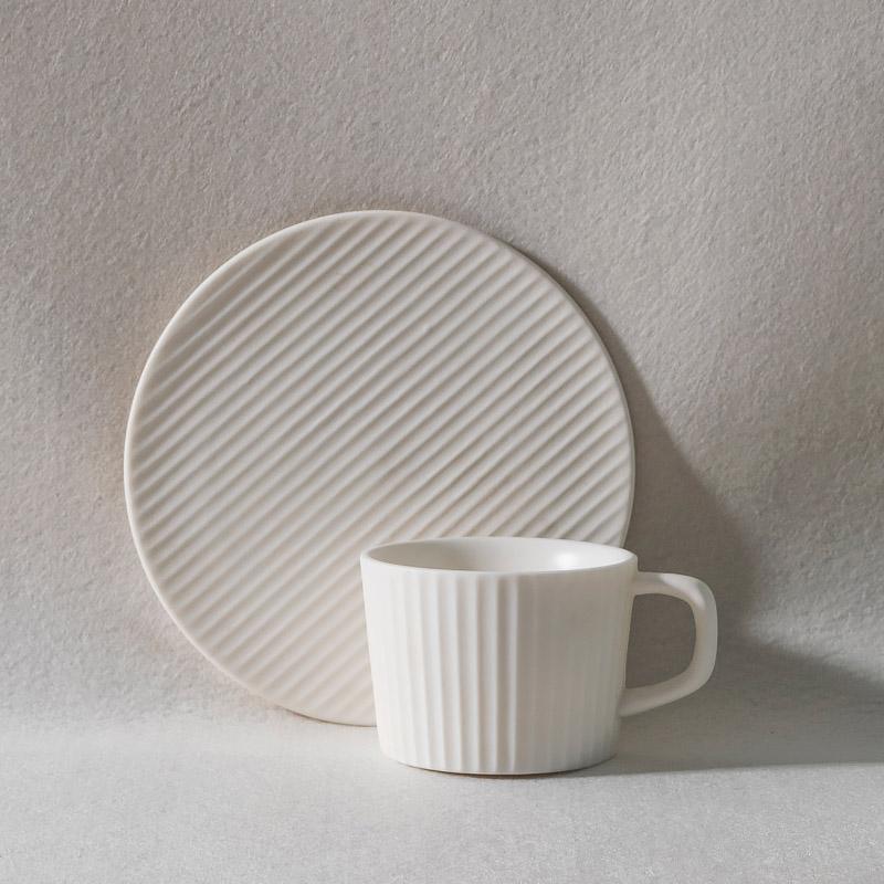ElegantSips – Stoneware Coffee Mug Set with Spoon
