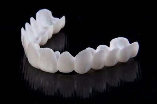 SmileFlex Dental Prosthesis with White Veneers